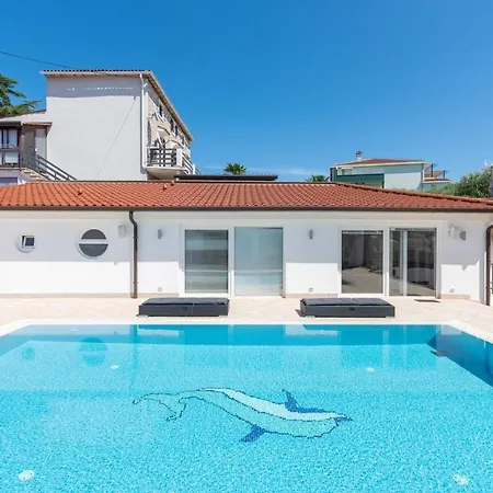 Villa Casa Lungomare With Pool *
